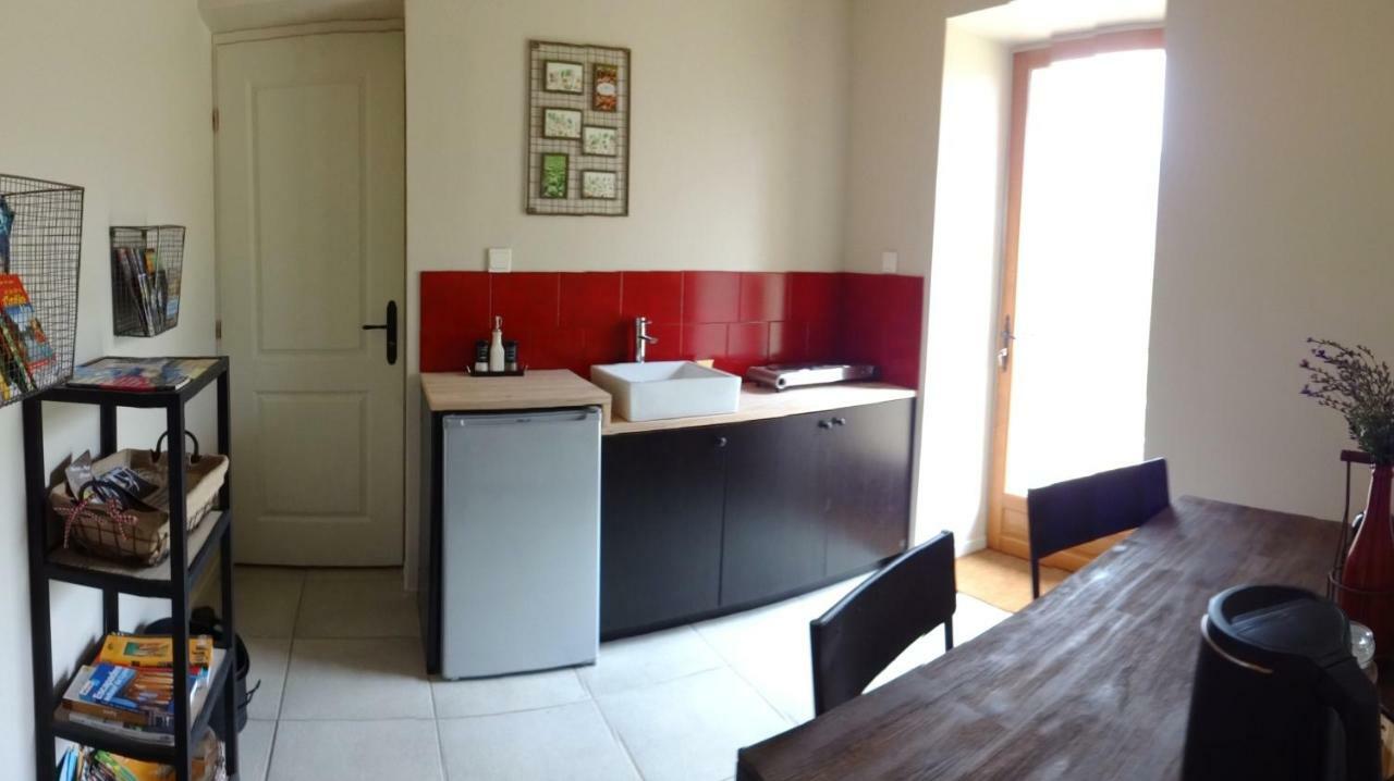 Terres De La Grange Bed & Breakfast Cuisiat Екстериор снимка