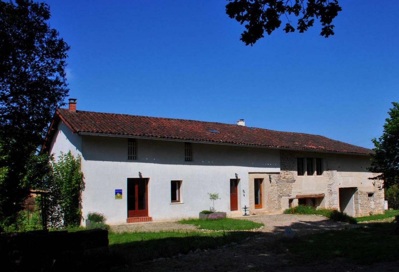 Terres De La Grange Bed & Breakfast Cuisiat Екстериор снимка